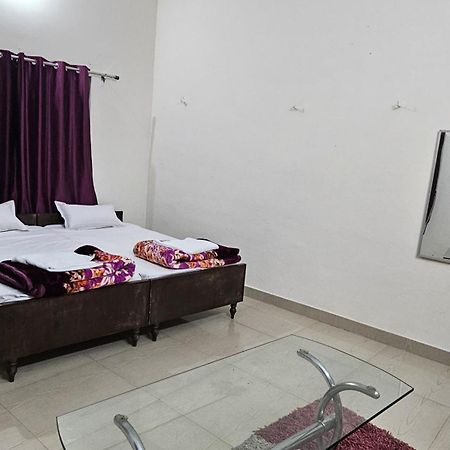 The Green Crest Kumbh Homestay Prayagraj Exterior foto